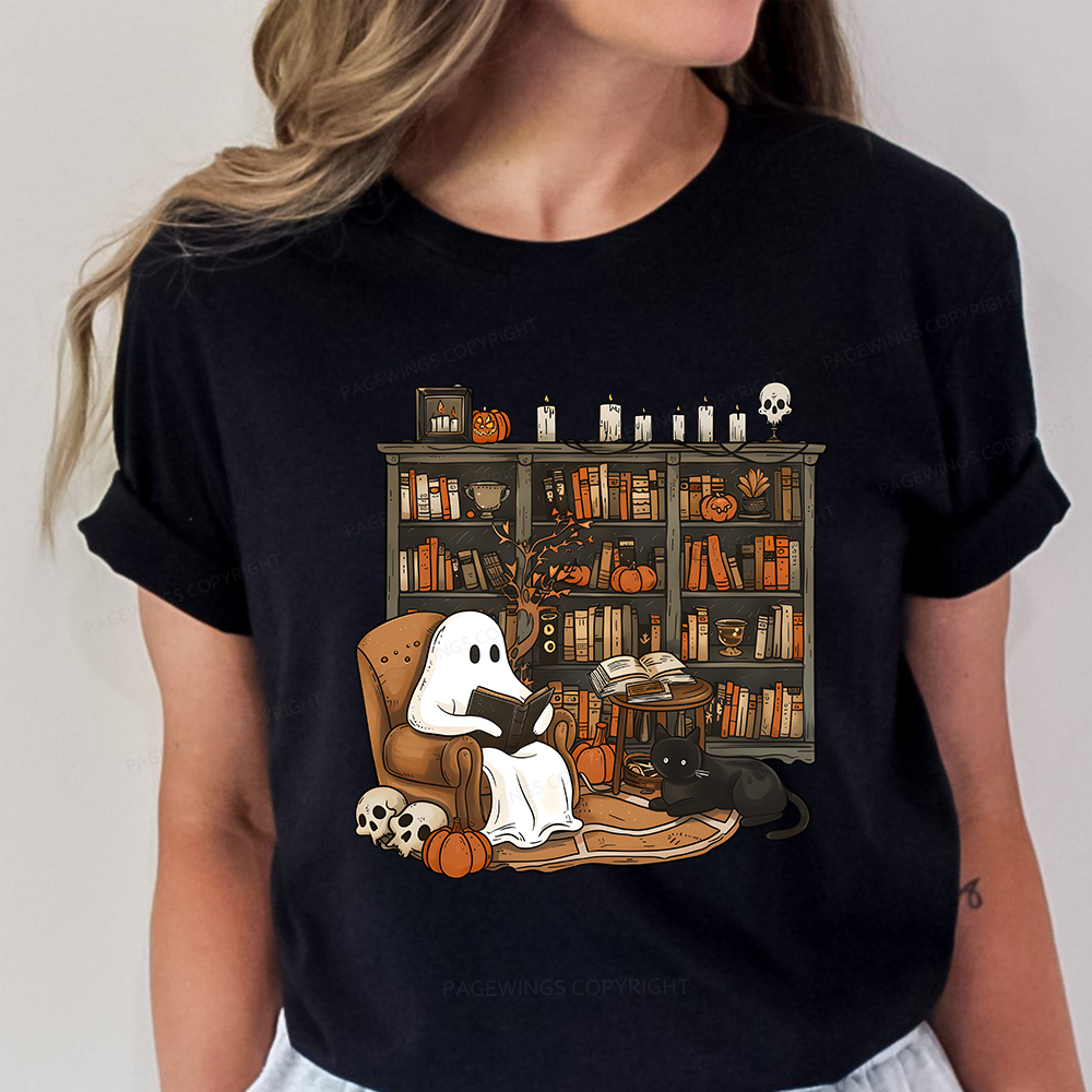 Pagewings Halloween Ghost Reading Books Unisex Classic T-shirt