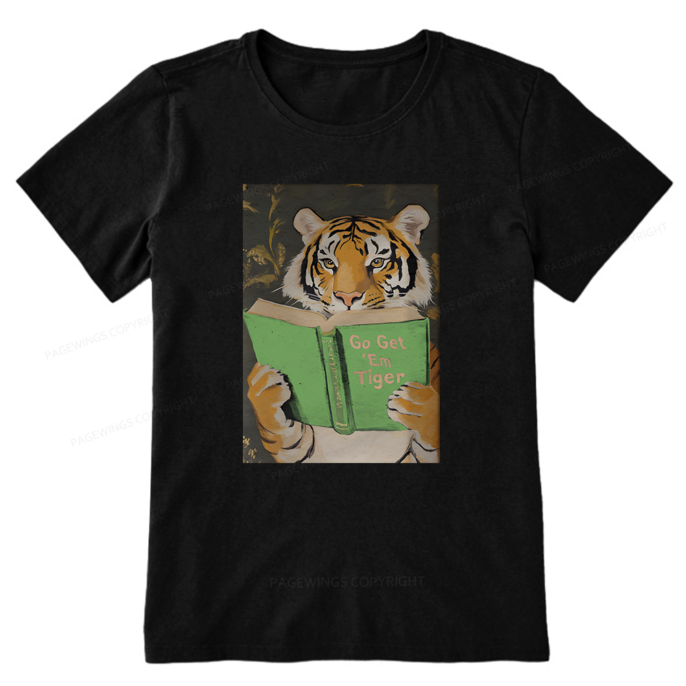 Pagewings Motivational Tiger Reading Unisex Classic T-shirt