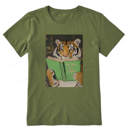 Pagewings Motivational Tiger Reading Unisex Classic T-shirt