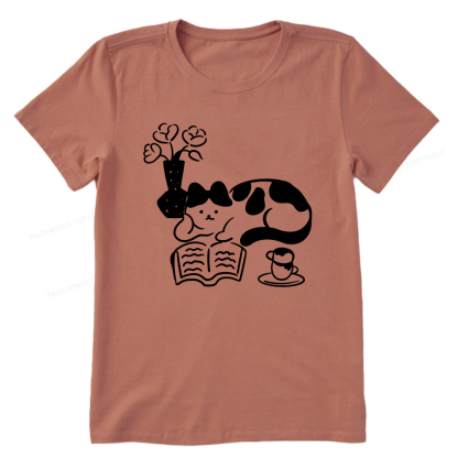 Pagewings The Cat Who Loves Reading Unisex Classic T-shirt