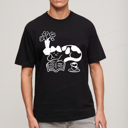 Pagewings The Cat Who Loves Reading Unisex Classic T-shirt
