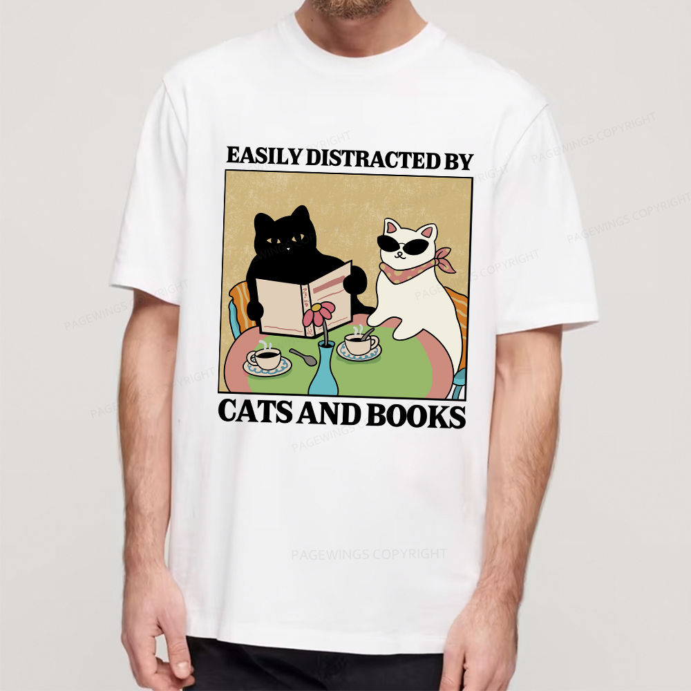 Pagewings Cats And Books Unisex Classic T-shirt