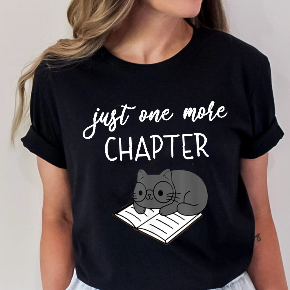 Pagewings Book Worm Reading Cat Unisex Classic T-shirt
