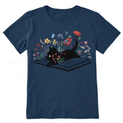 Pagewings Cute Book Cat Unisex Classic T-shirt