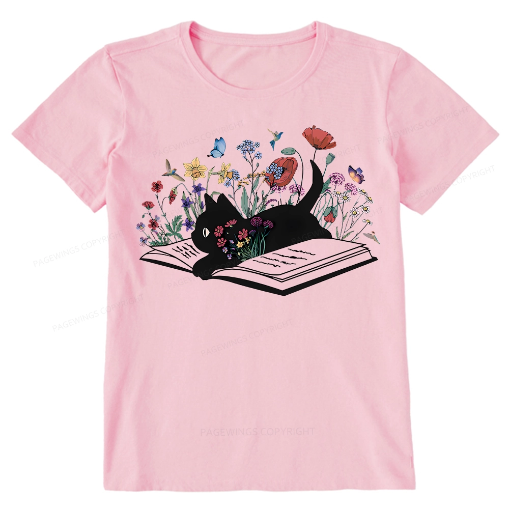Pagewings Cute Book Cat Unisex Classic T-shirt