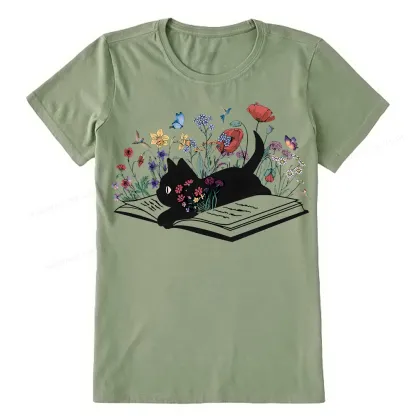 Pagewings Cute Book Cat Unisex Classic T-shirt