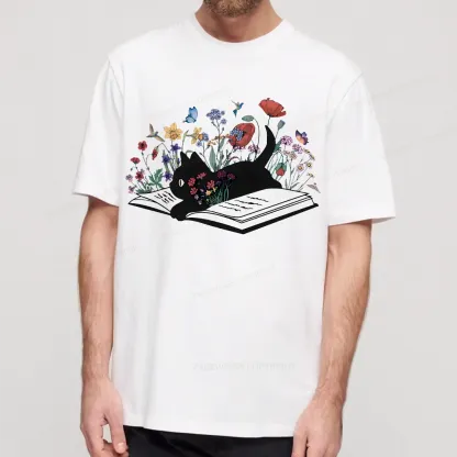 Pagewings Cute Book Cat Unisex Classic T-shirt