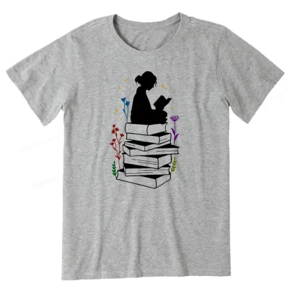 Pagewings Girl Reading Unisex Classic T-shirt