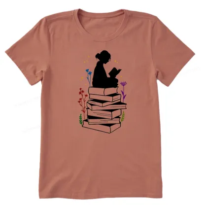 Pagewings Girl Reading Unisex Classic T-shirt