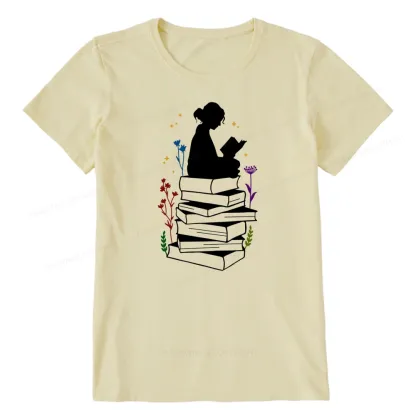 Pagewings Girl Reading Unisex Classic T-shirt
