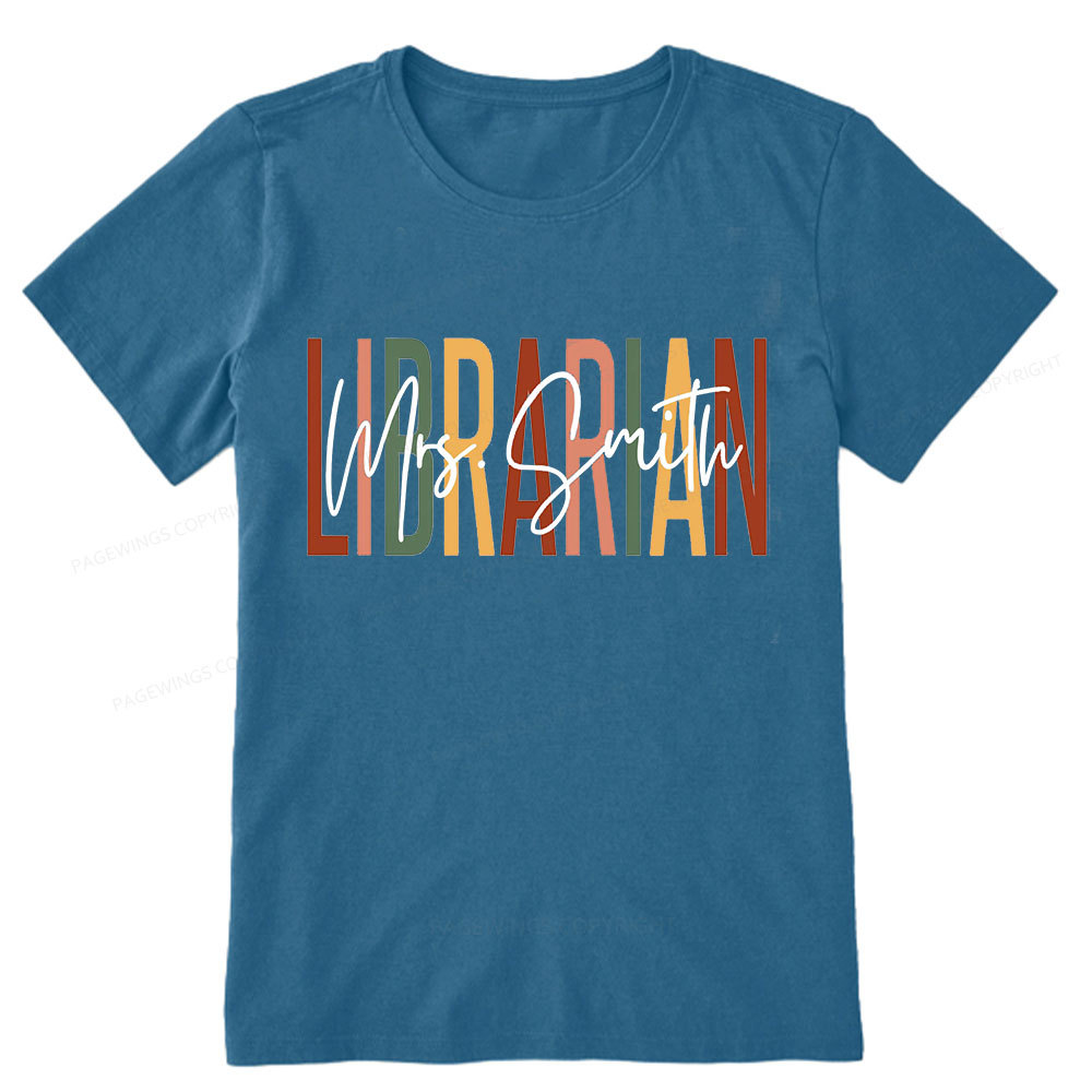 Pagewing Personalized Librarian Unisex Classic T-shirt
