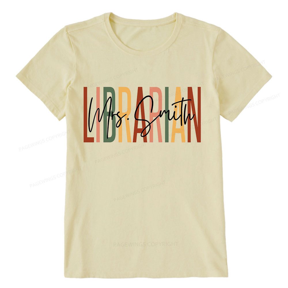 Pagewing Personalized Librarian Unisex Classic T-shirt