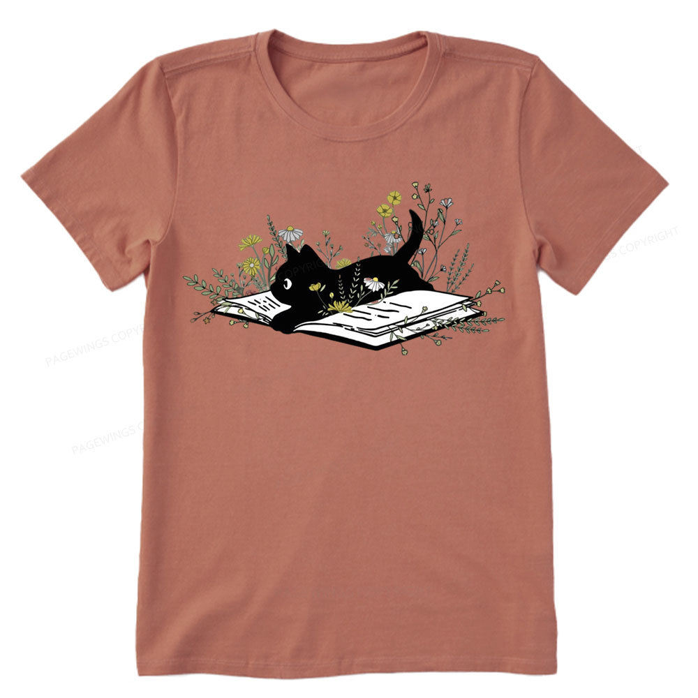 Pagewings Cute Book Cat Unisex Classic T-shirt