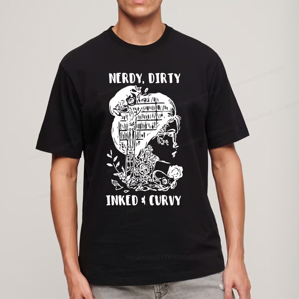 Pagewings A Well Read Woman Is A Dangerous Creature Shirt Unisex Classic T-shirt