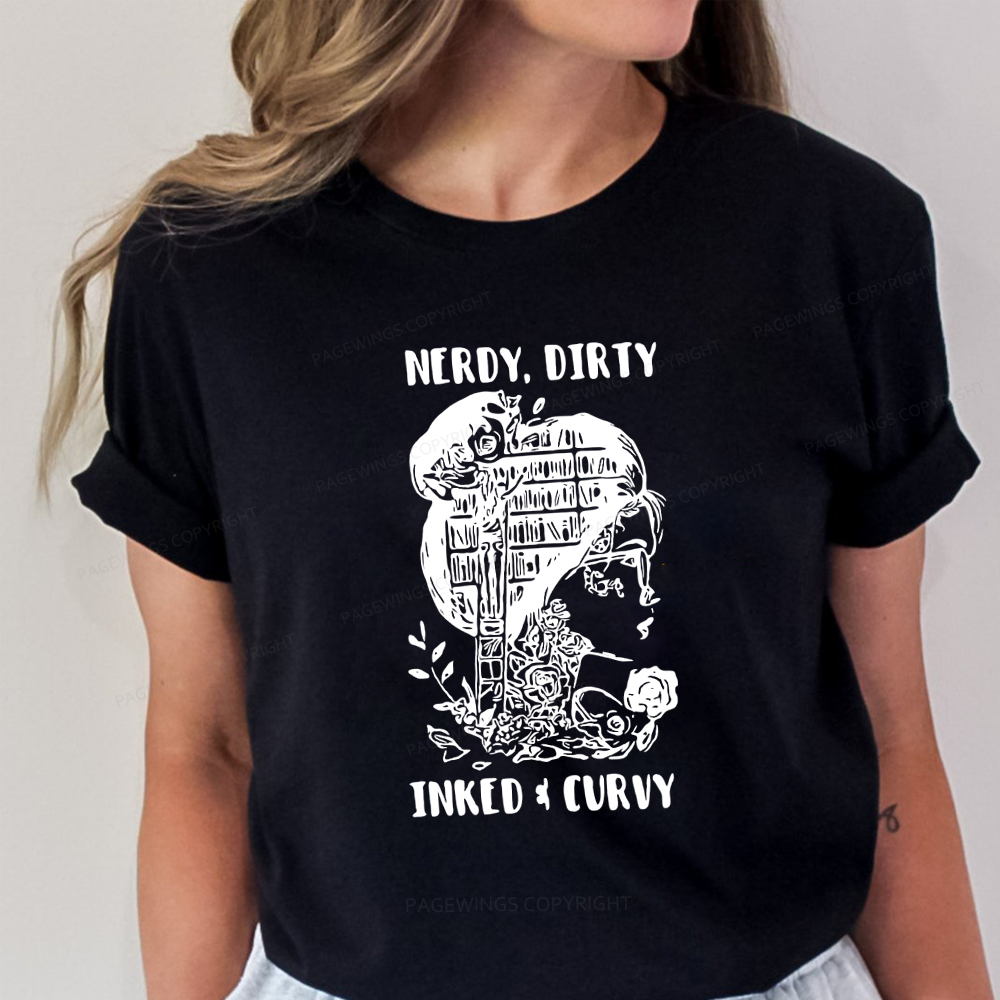 Pagewings A Well Read Woman Is A Dangerous Creature Shirt Unisex Classic T-shirt