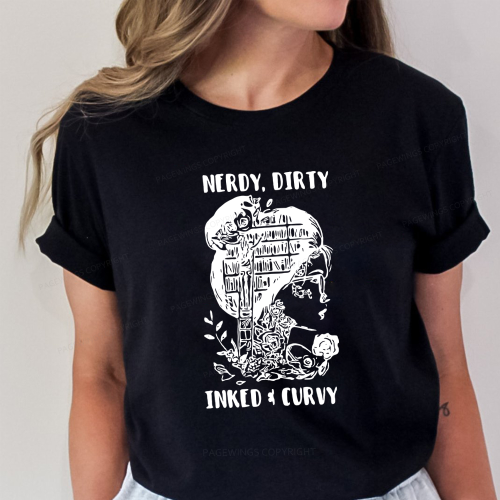 Pagewings A Well Read Woman Is A Dangerous Creature Shirt Unisex Classic T-shirt