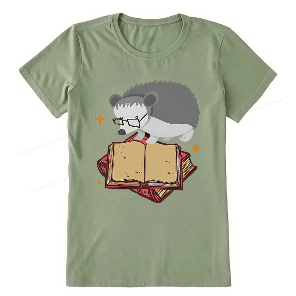 Pagewings Fun Hedgehog Is Reading Unisex Classic T-shirt