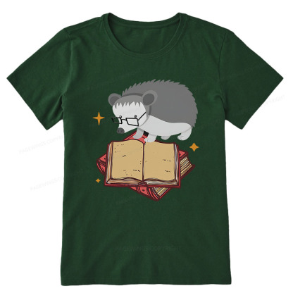 Pagewings Fun Hedgehog Is Reading Unisex Classic T-shirt