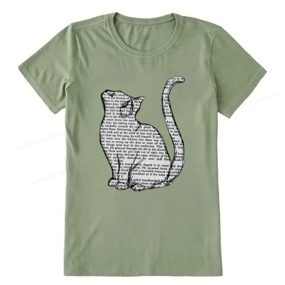 Pagewings Lots Of Books And Cute Cats Unisex Classic T-shirt