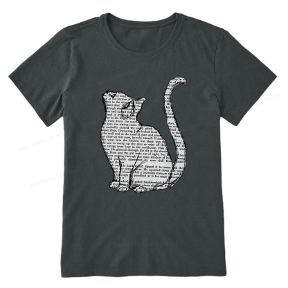 Pagewings Lots Of Books And Cute Cats Unisex Classic T-shirt