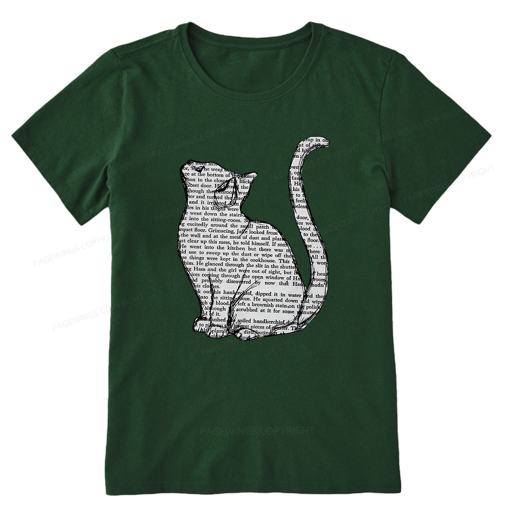Pagewings Lots Of Books And Cute Cats Unisex Classic T-shirt