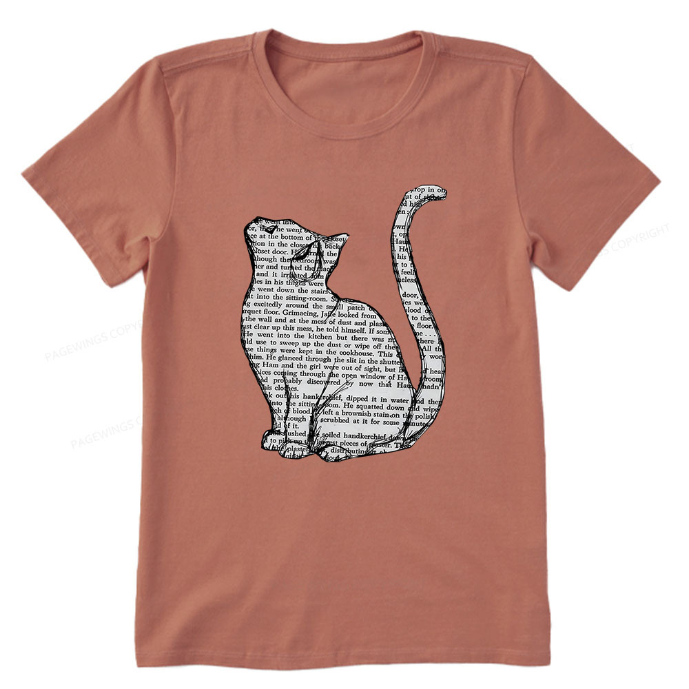 Pagewings Lots Of Books And Cute Cats Unisex Classic T-shirt