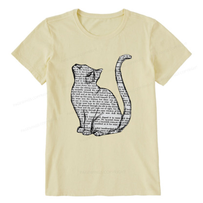 Pagewings Lots Of Books And Cute Cats Unisex Classic T-shirt