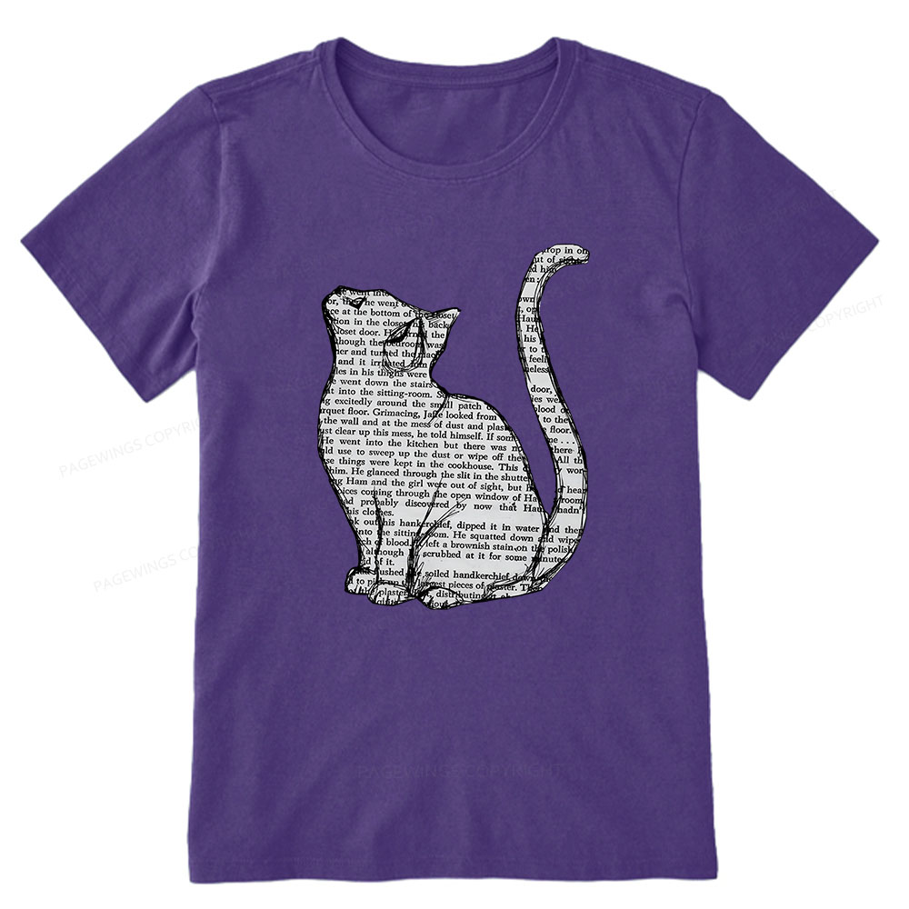 Pagewings Lots Of Books And Cute Cats Unisex Classic T-shirt