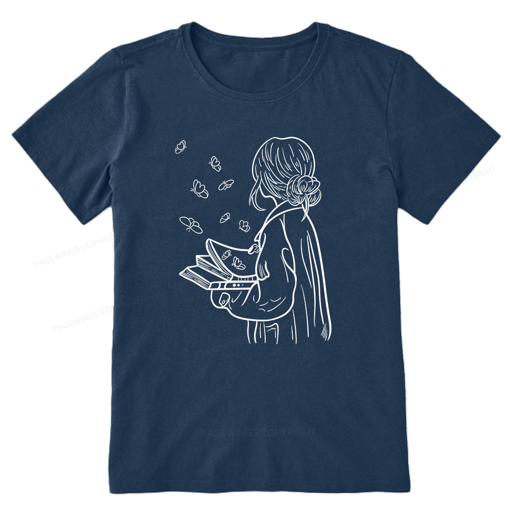 Pagewings A Girl Who Loves To Read Unisex Classic T-shirt