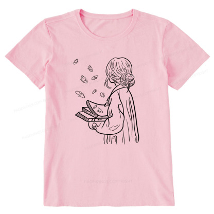 Pagewings A Girl Who Loves To Read Unisex Classic T-shirt
