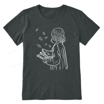 Pagewings A Girl Who Loves To Read Unisex Classic T-shirt