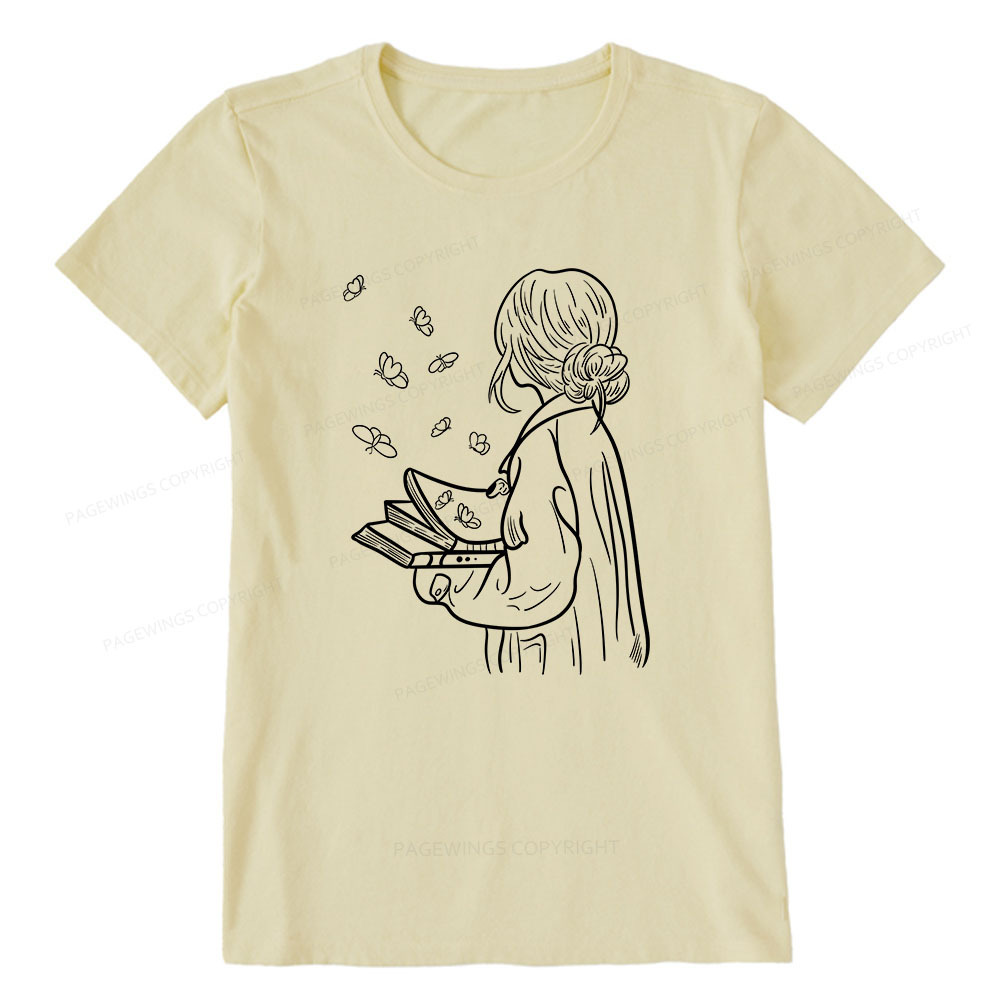 Pagewings A Girl Who Loves To Read Unisex Classic T-shirt