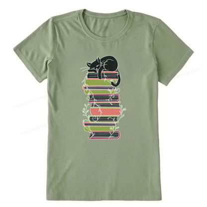 Pagewings Books And Cat Unisex Classic T-shirt