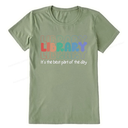 Pagewings  School Librarian Shirt, Library Shirt Unisex Classic T-shirt