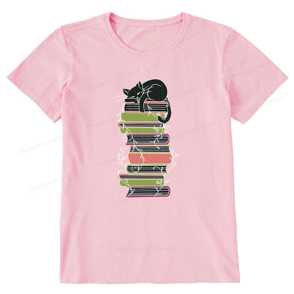 Pagewings Books And Cat Unisex Classic T-shirt