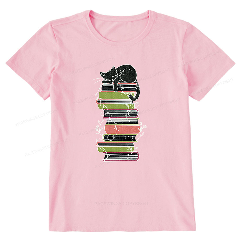 Pagewings Books And Cat Unisex Classic T-shirt