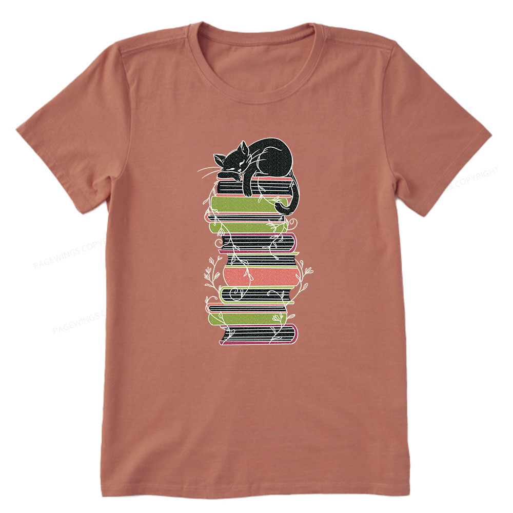 Pagewings Books And Cat Unisex Classic T-shirt