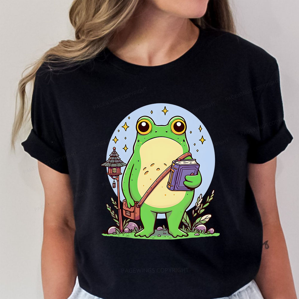 Pagewings Frog Reading Book Unisex Classic T-shirt