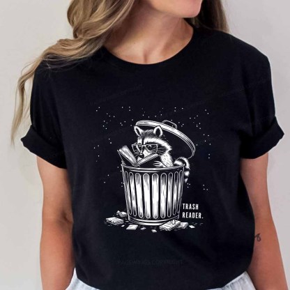 Pagewings Trash Reader Raccoon - Book Quote Unisex Classic T-shirt