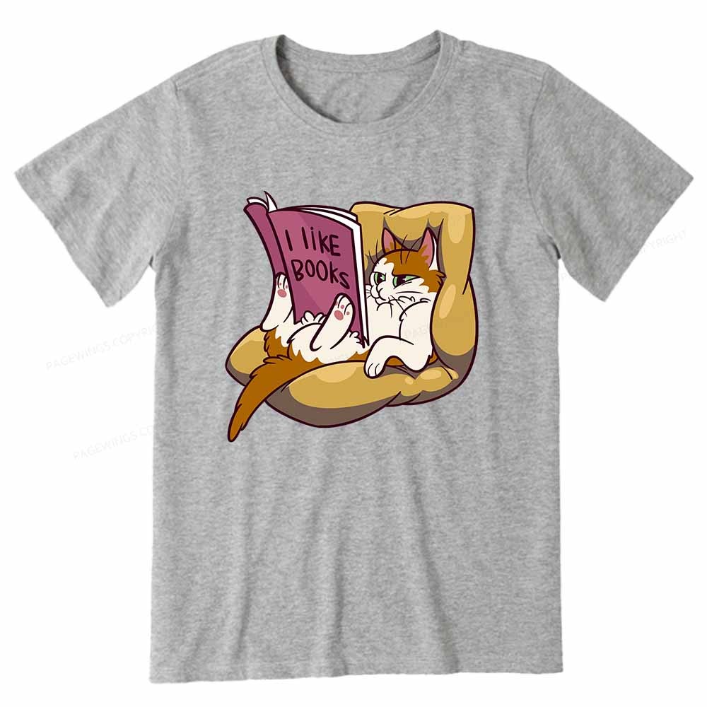 Pagewings A Cat That Likes Reading Books Unisex Classic T-shirt