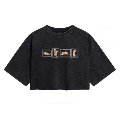 Pagewing Otter Reading Women's Washed Cropped T-shirt