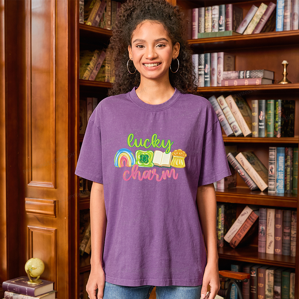 Pagewings St Patricks Lucky Unisex Washed T-shirt