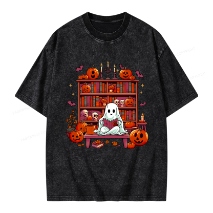Pagewings Ghost Book Reader  Unisex Washed T-shirt