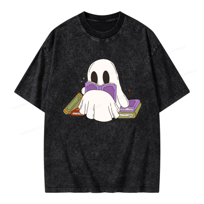 Pagewings Halloween A Ghost Reads Books Every Day Unisex Washed T-shirt