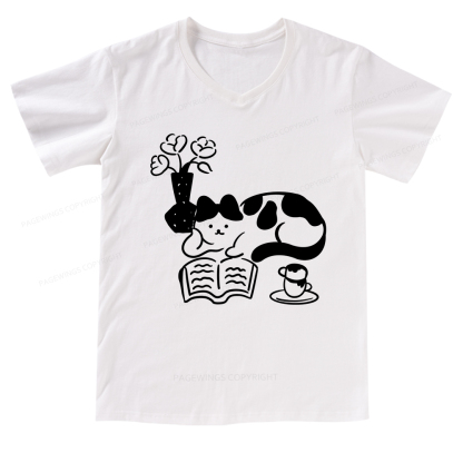 Pagewings The Cat Who Loves Reading V-neck T-shirt