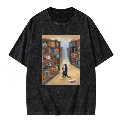 Pagewings Cat Lost In The Library Unisex Washed T-shirt