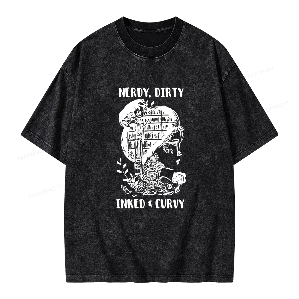 Pagewings A Well Read Woman Is A Dangerous Creature Shirt Unisex Washed T-shirt