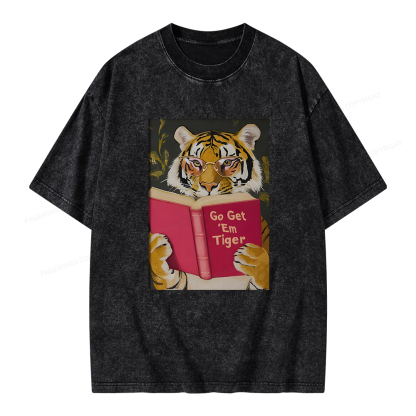 Pagewings Tiger Reading Unisex Washed T-shirt