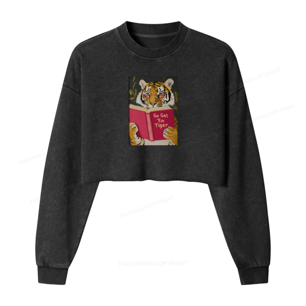 Pagewings Tiger Reading Washed Crop Sweatshirt