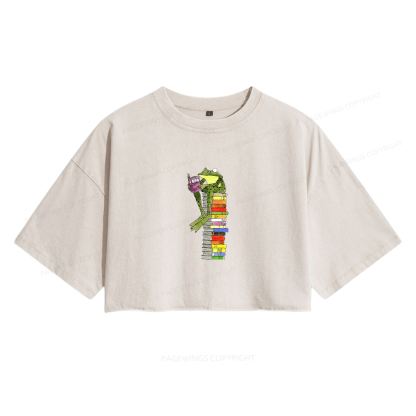 Pagewings A Reading Frog Women's Washed Cropped T-shirt